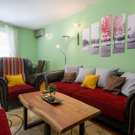 Top Center Spacious Apartment With Ac And Free Underground Parking ソフィア エクステリア 写真